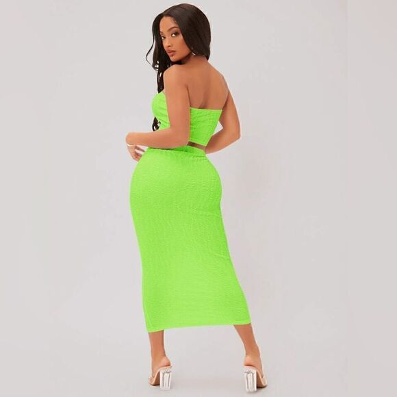 Trendy SHEIN SXY Neon Lime Textured Crop Tube Top & Pencil Skirt Set - Picture 4 of 5